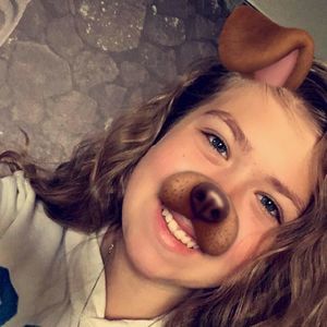 Meet your Posher, Claudia